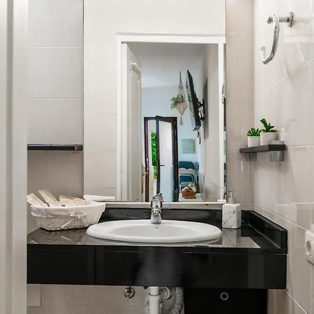 Apartment Vista Blanca 1 *